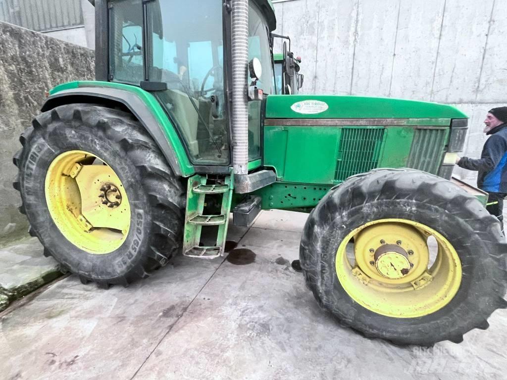 John Deere 6610 Трактори