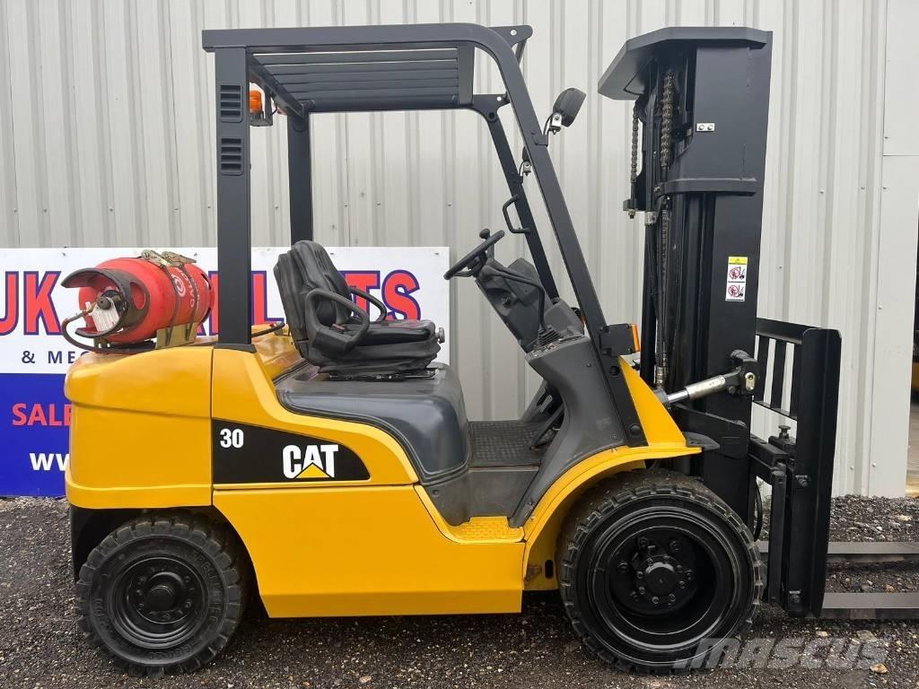 CAT GP30NT Газові навантажувачі