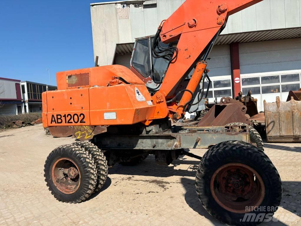 Atlas 120.2E Колісні екскаватори