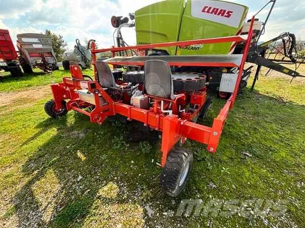 Nicolas Sam 12 Сівалки