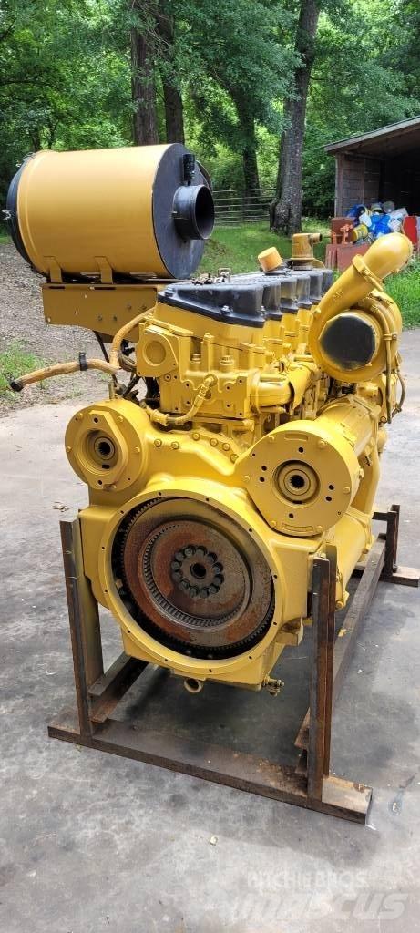CAT 740B ENGINE Зчленовані самоскиди