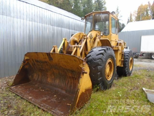CAT 966 Фронтальні навантажувачі