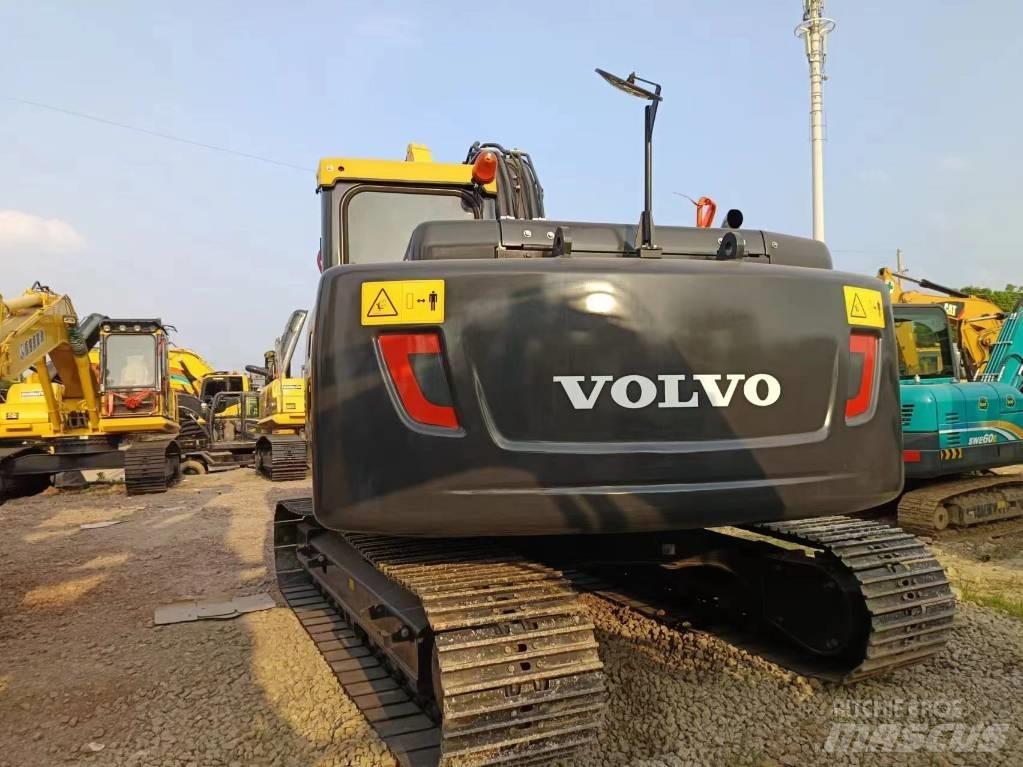 Volvo EC 140 Гусеничні екскаватори