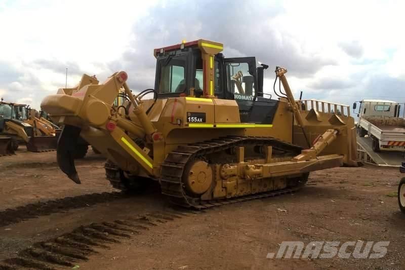 Komatsu D155-5 Гусеничні бульдозери