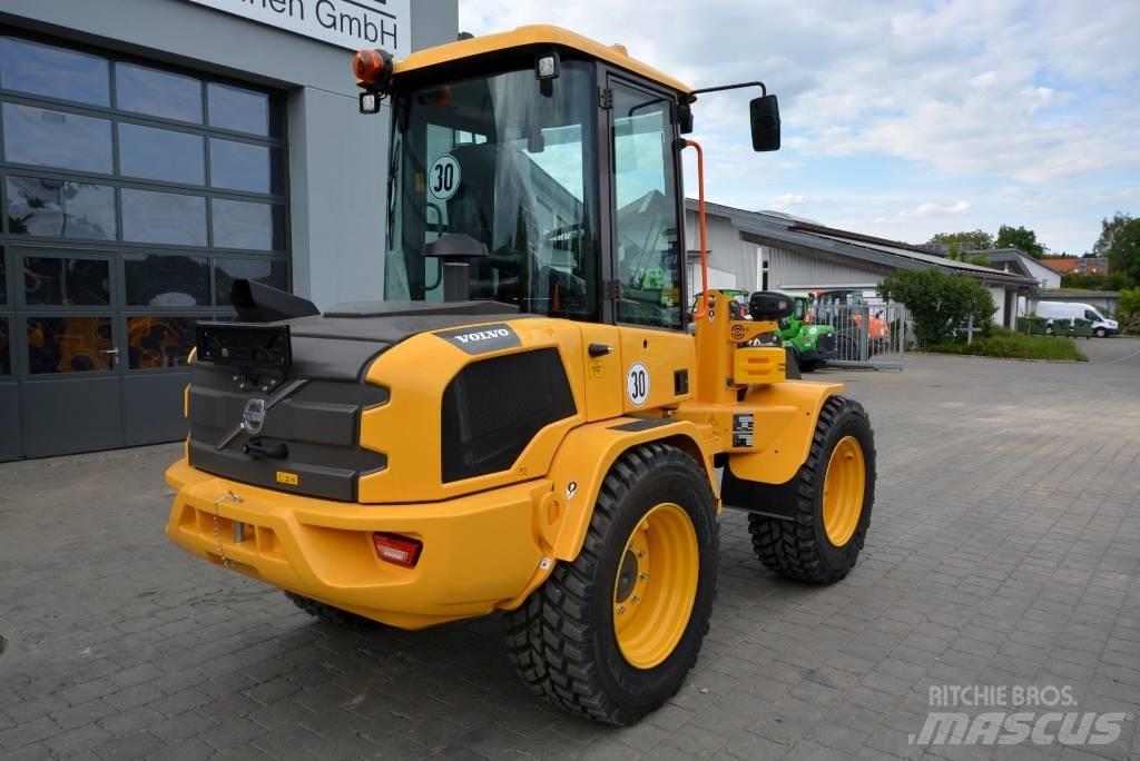 Volvo L 35 HS Фронтальні навантажувачі