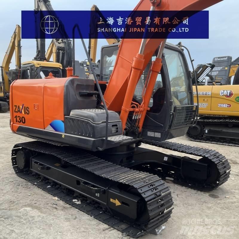 Hitachi ZX 130 Гусеничні екскаватори