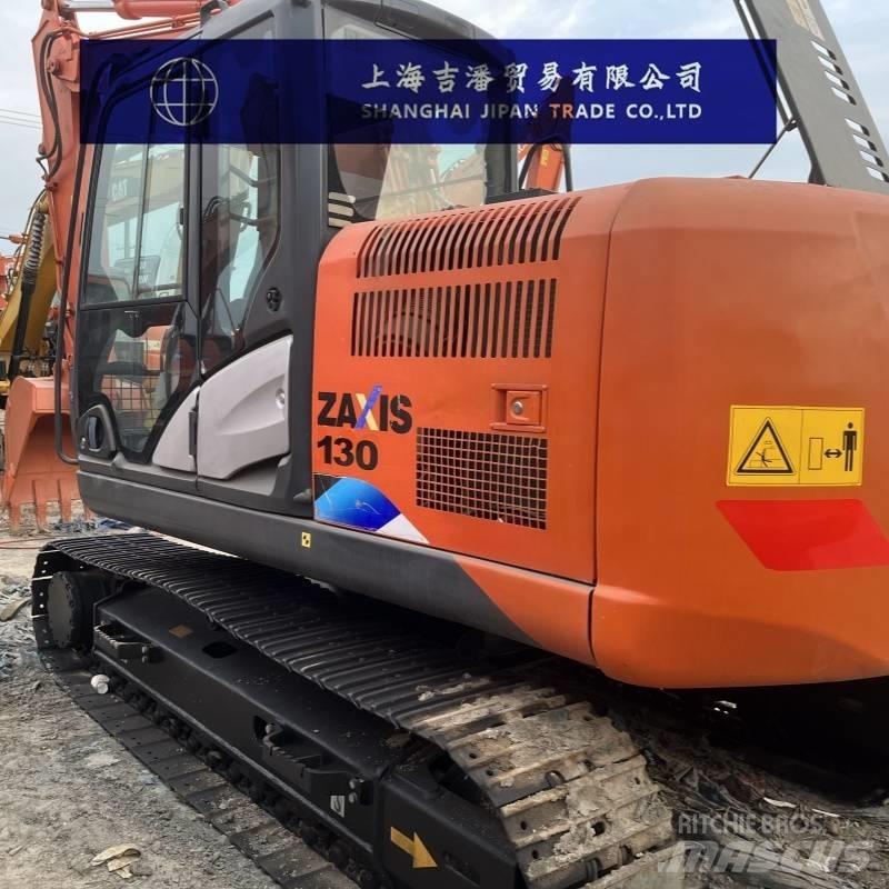 Hitachi ZX 130 Гусеничні екскаватори