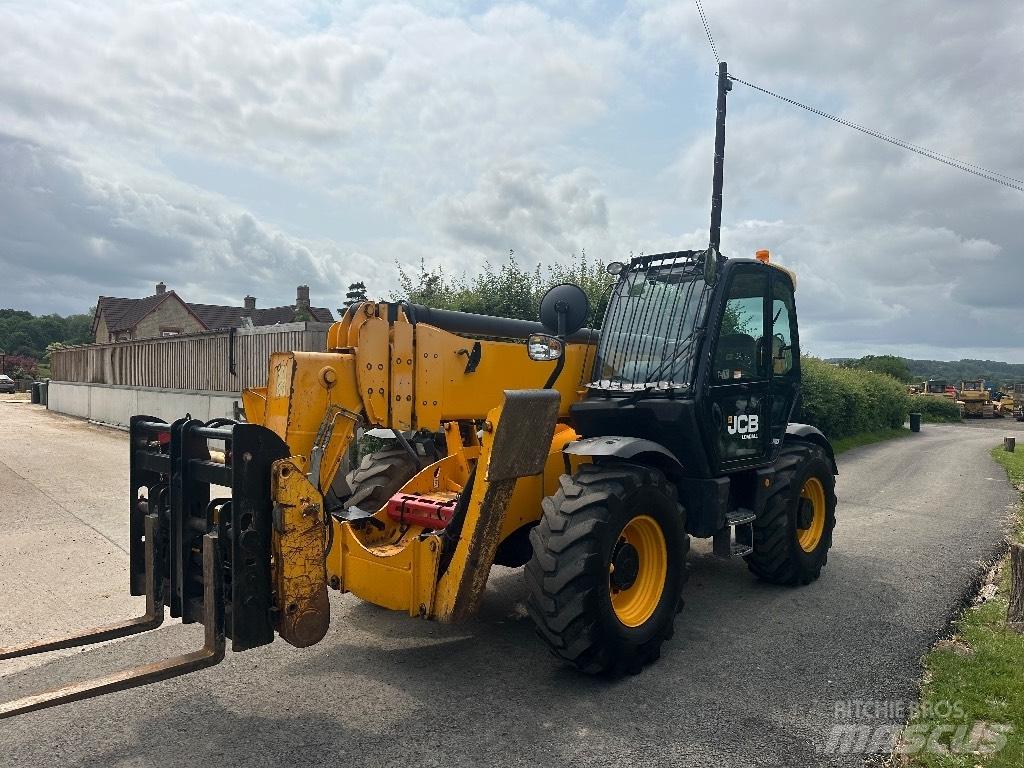 JCB 540-170 Телескопічні навантажувачі