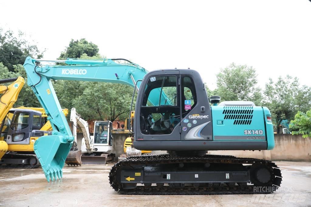 Kobelco SK 140 Гусеничні екскаватори
