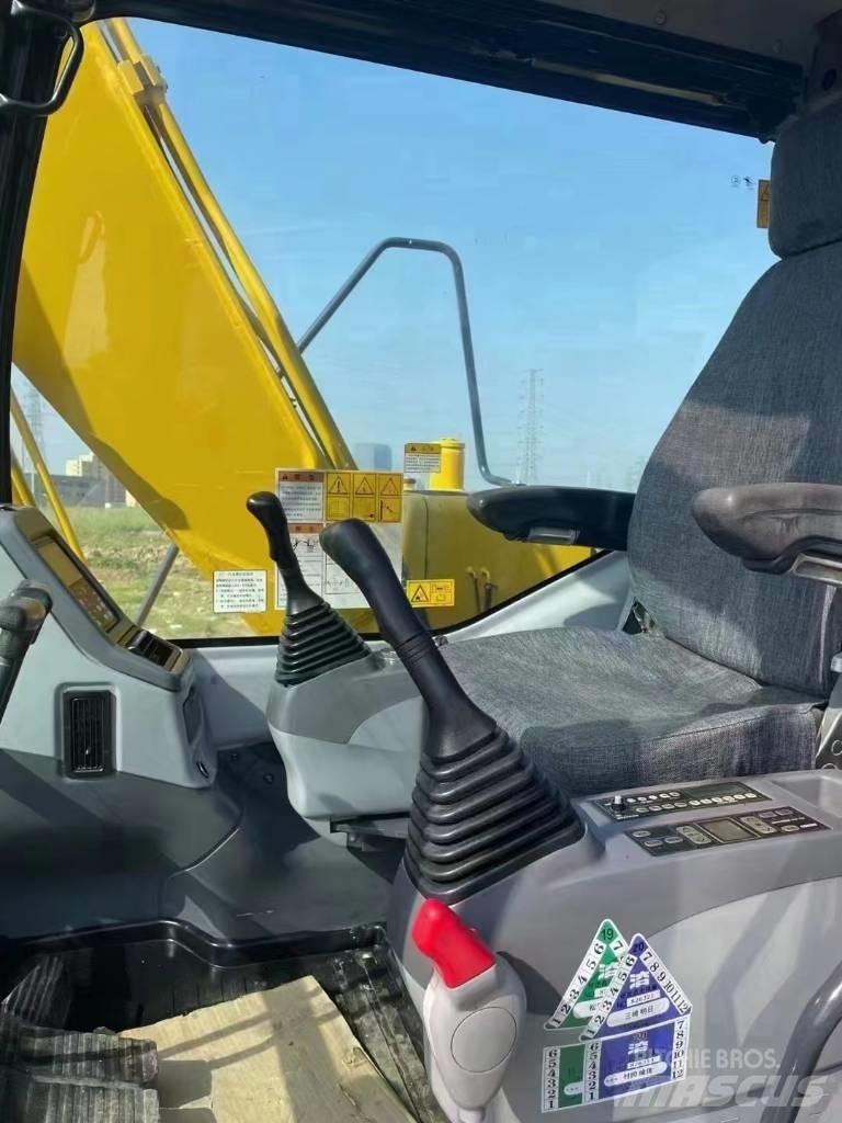 Komatsu PC 110 Гусеничні екскаватори