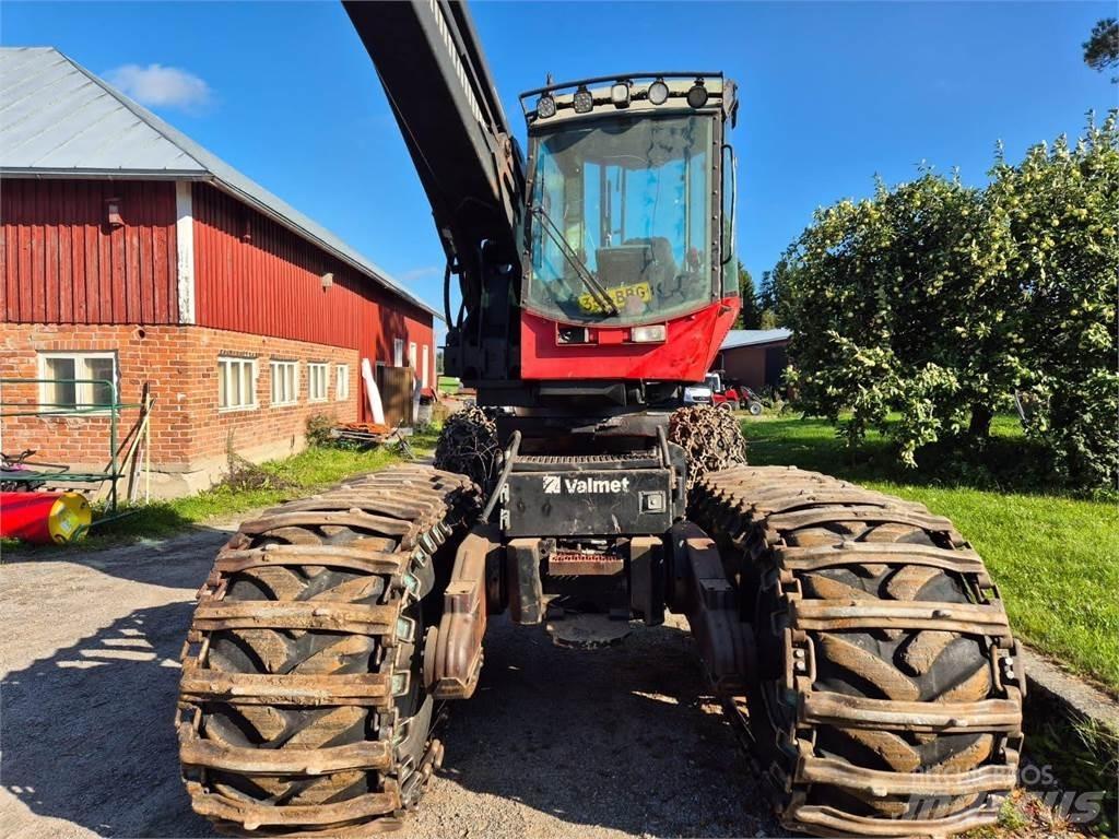 Valmet 901.2 Харвестери