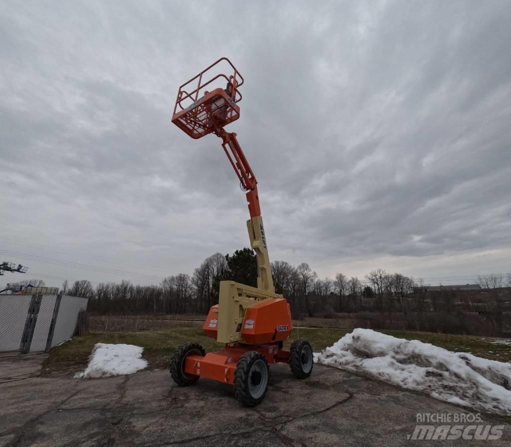 JLG 340 AJ Колінчаті підйомники