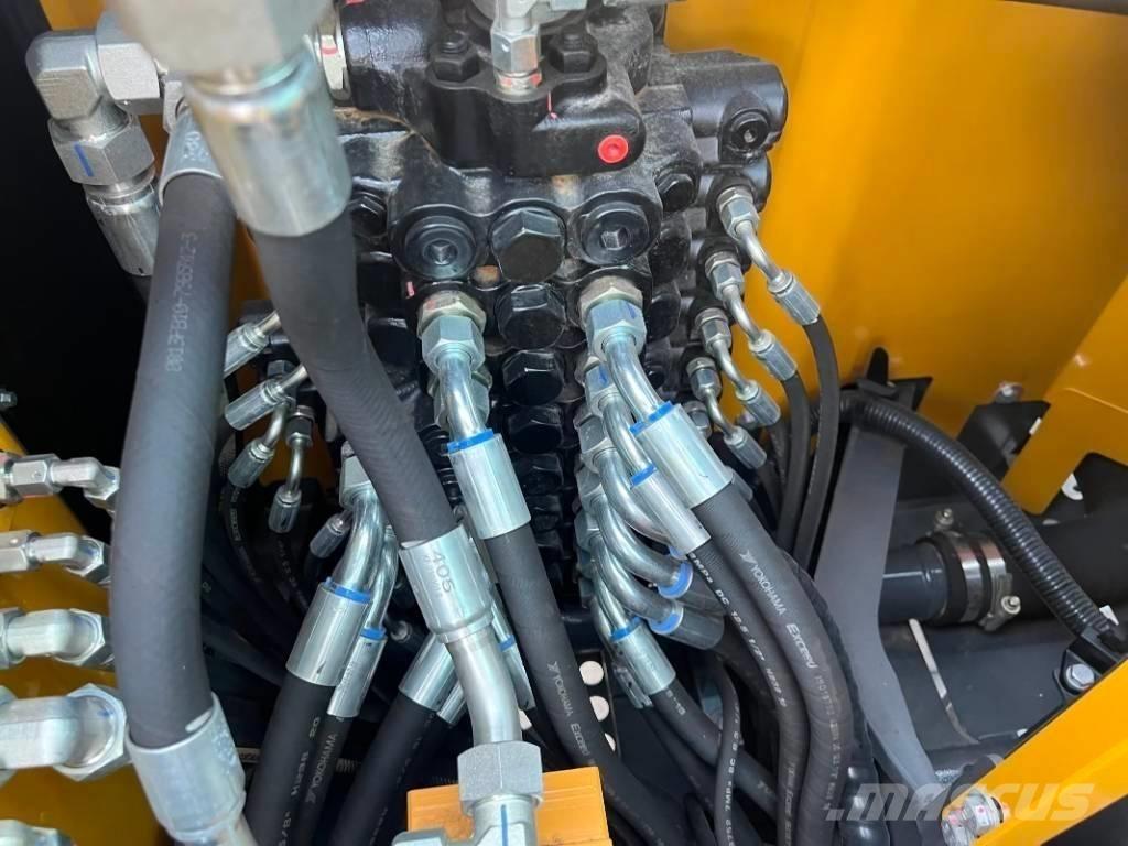 XCMG XE 75 Гусеничні екскаватори