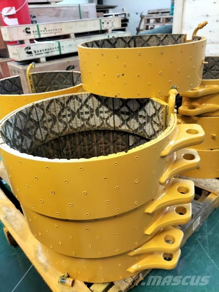 Komatsu D155 Гальма