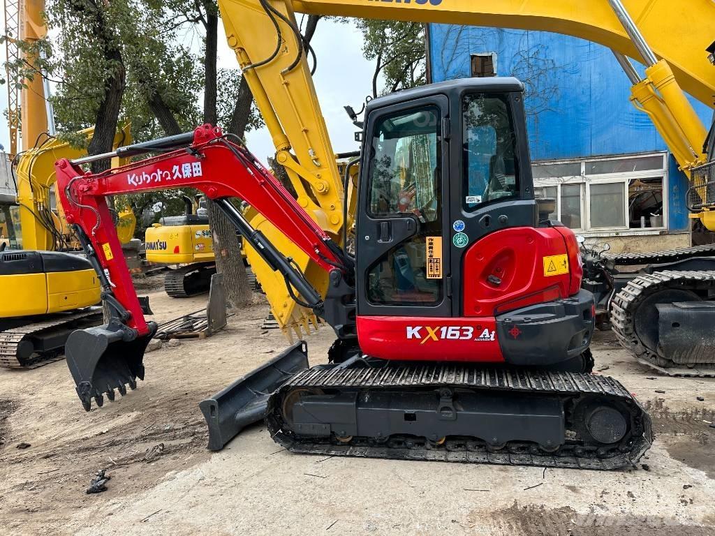 Kubota 163 Гусеничні екскаватори
