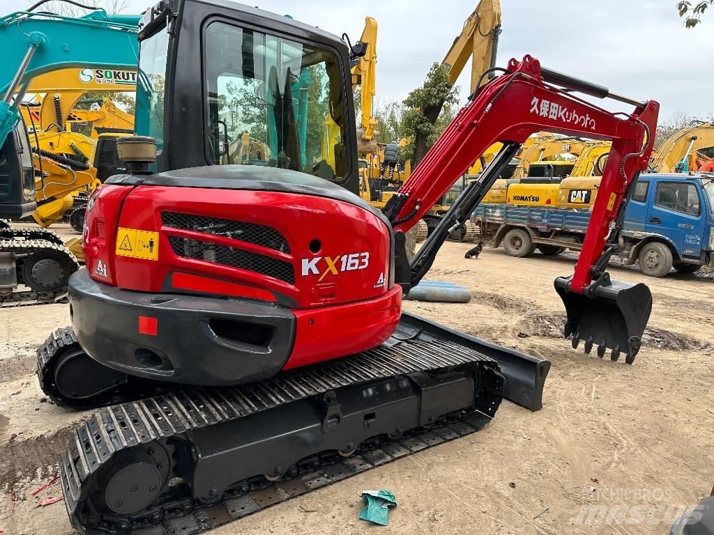 Kubota 163 Гусеничні екскаватори
