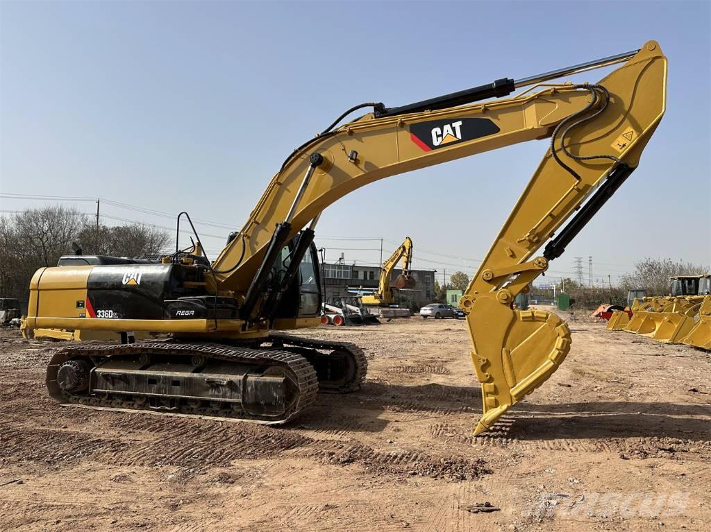 CAT 336D2L Гусеничні екскаватори