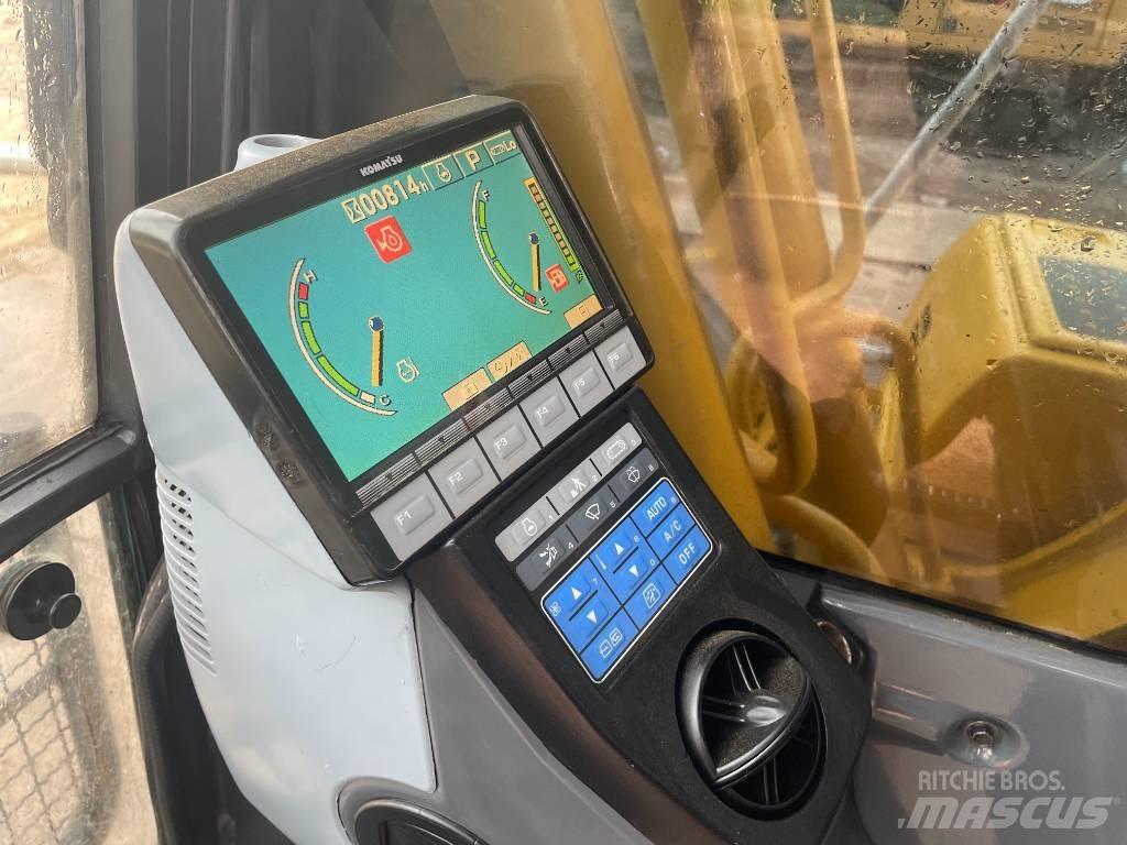 Komatsu PC 240 LC-8 Гусеничні екскаватори