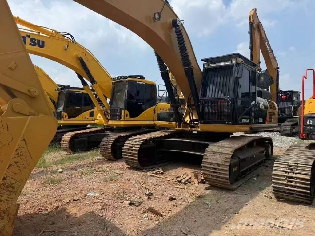 CAT 330 D L Гусеничні екскаватори