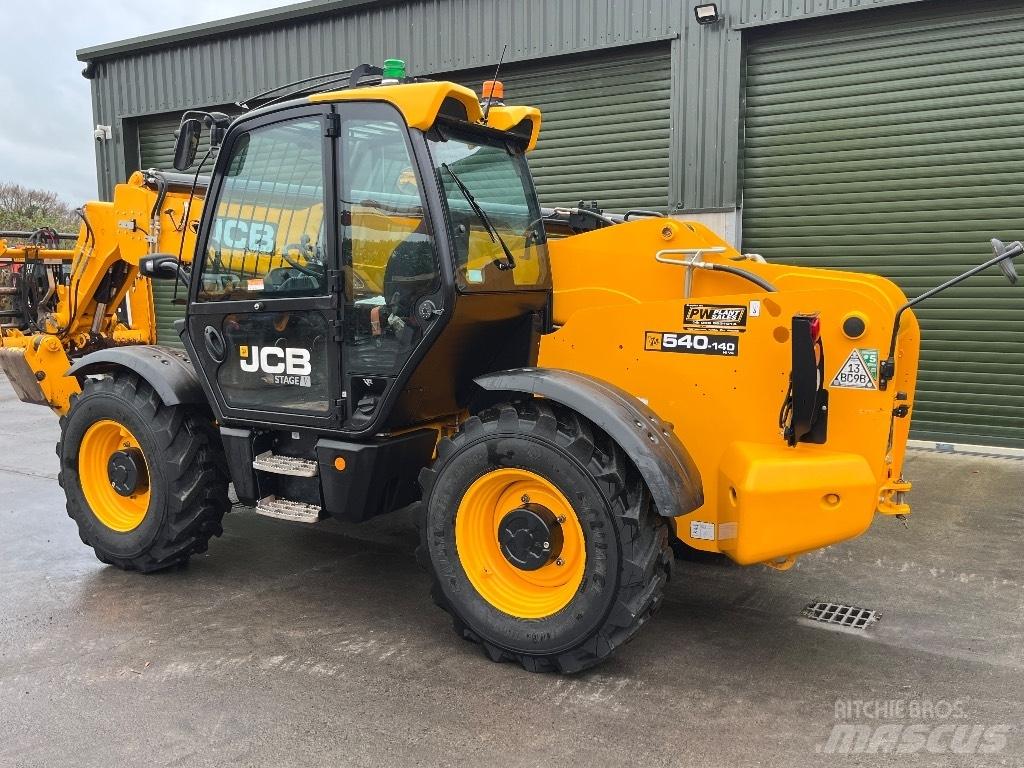 JCB 540-140 Телескопічні навантажувачі
