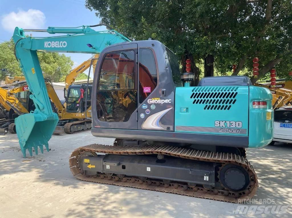 Kobelco SK130-8 Середні екскаватори 7т. - 12т.