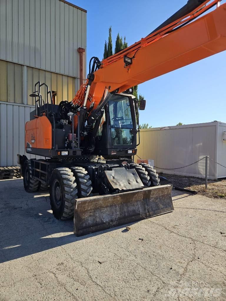 Doosan DX 165 W-5 Колісні екскаватори