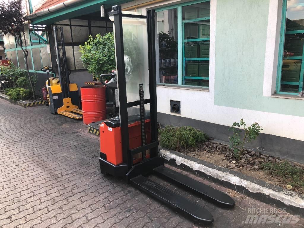 BT S10 V-3267 Ручні штабелери