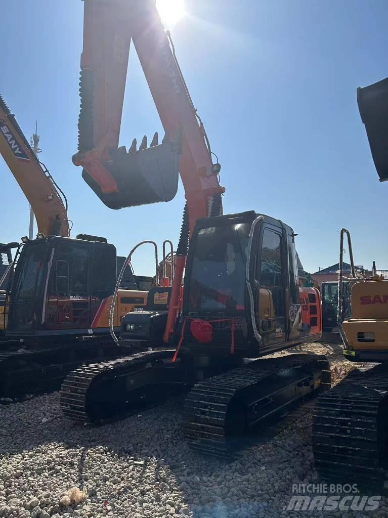 Hitachi ZX 120 Середні екскаватори 7т. - 12т.