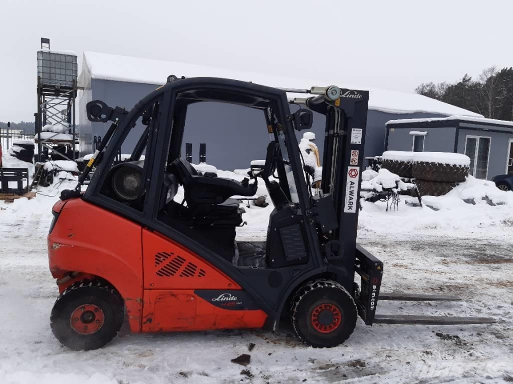 Linde H 25 T Газові навантажувачі