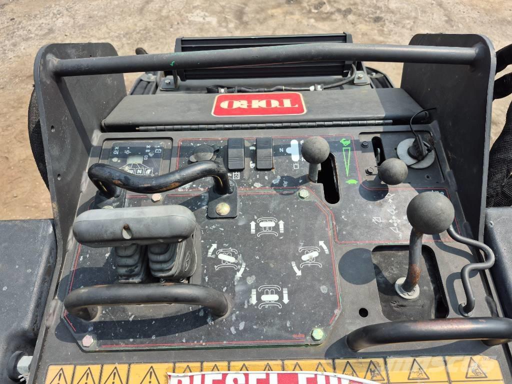Toro TX1000 Міні-навантажувачі