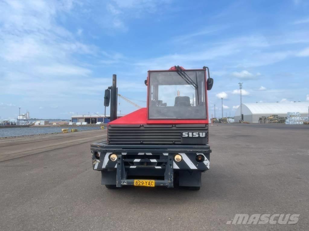 Sisu TR180CL Термінальні трактори