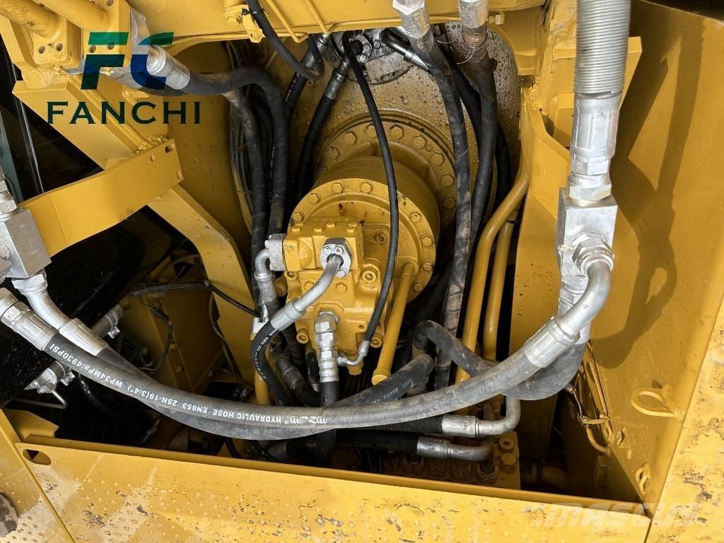 CAT 325D Гусеничні екскаватори