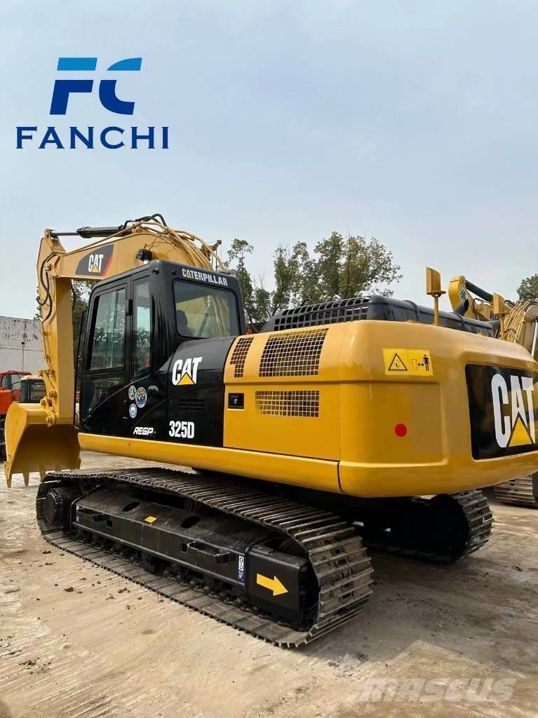 CAT 325D Гусеничні екскаватори