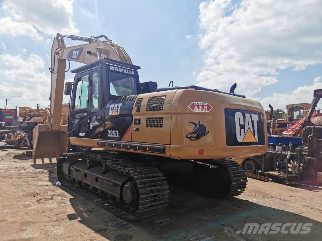CAT 325DL Гусеничні екскаватори