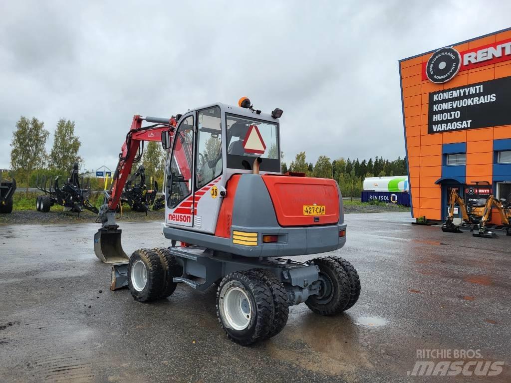 Neuson 6502 WD Колісні екскаватори