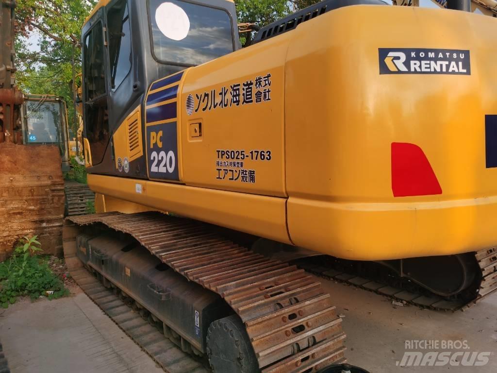 Komatsu PC 220-7 Гусеничні екскаватори