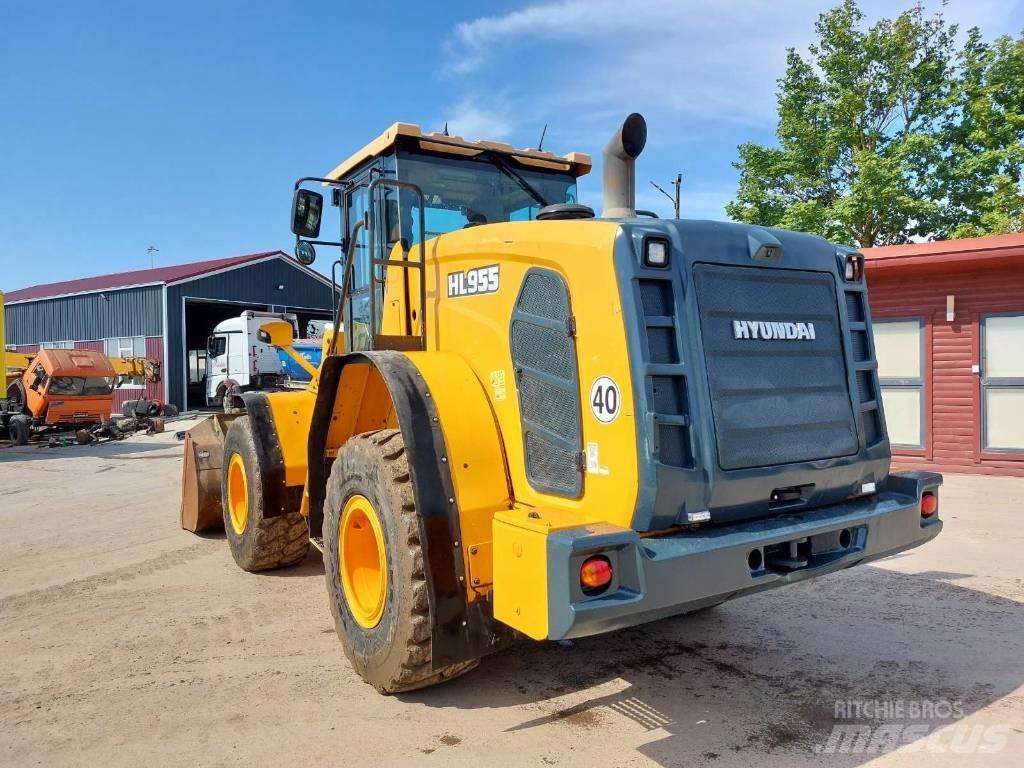 Hyundai HL 955 Фронтальні навантажувачі