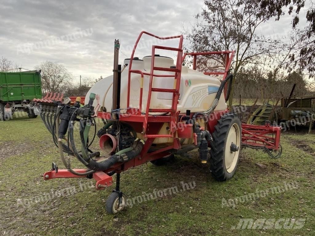 Bargam Elios 2200 Причіпні обприскувачі
