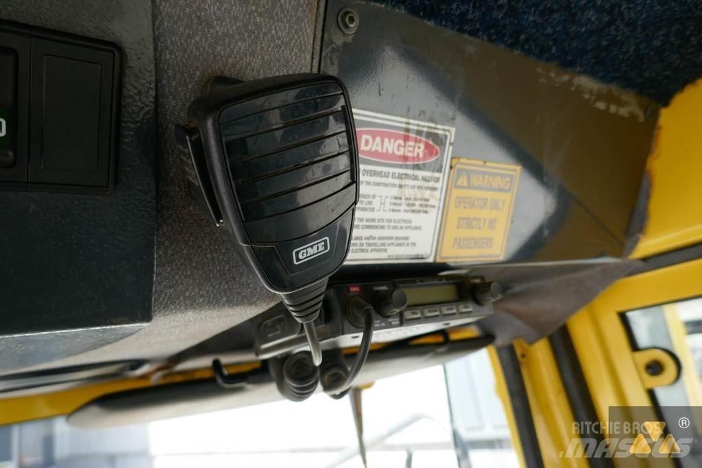 Bomag BW25RH Пневматичні катки