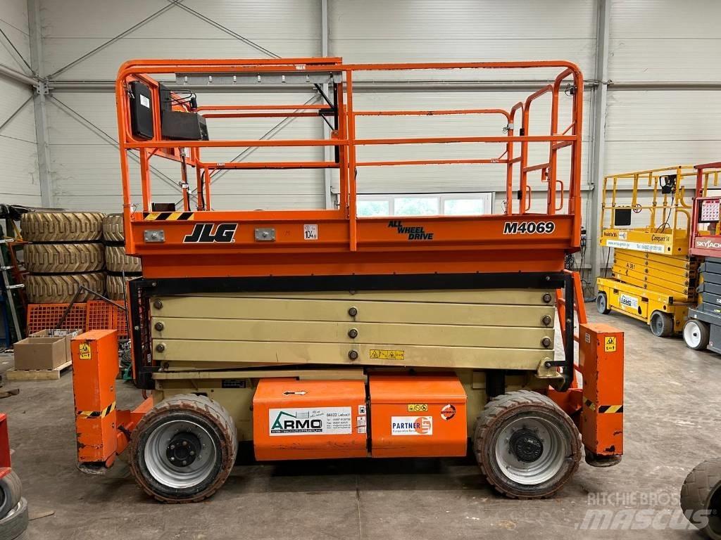 JLG M 4069 LE Підйомники-ножиці