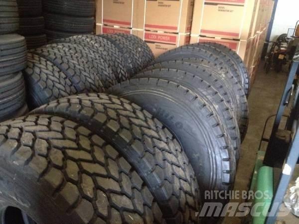 Hilo 1600R25 Шини