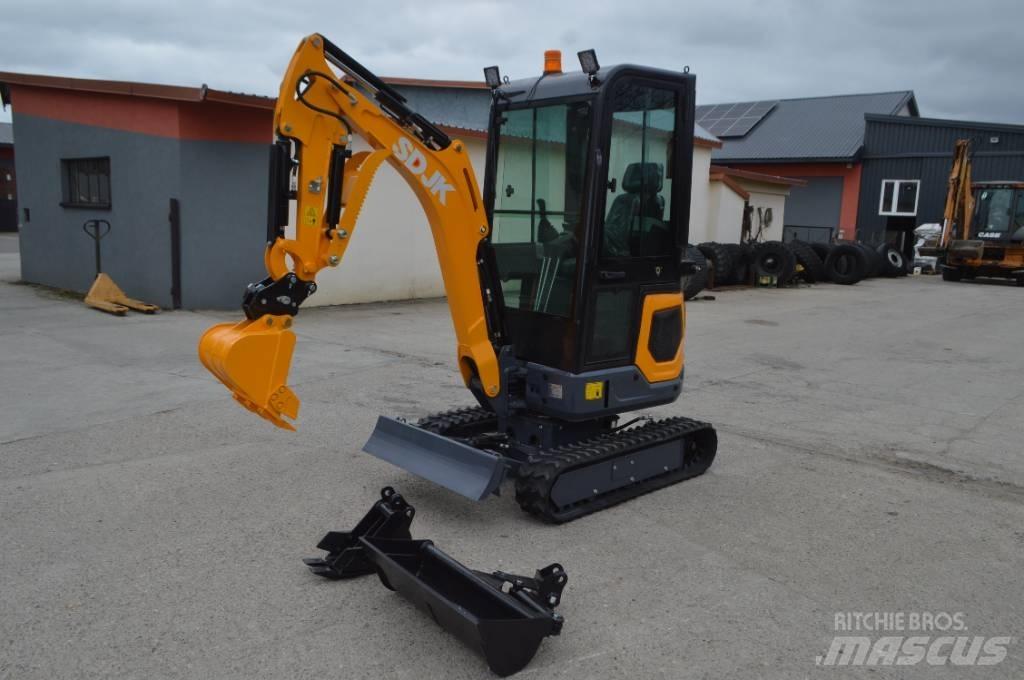 Kubota JKW-18 Міні-екскаватори < 7т