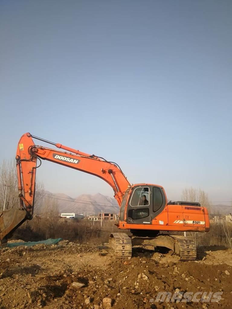 Doosan dx225 Гусеничні екскаватори