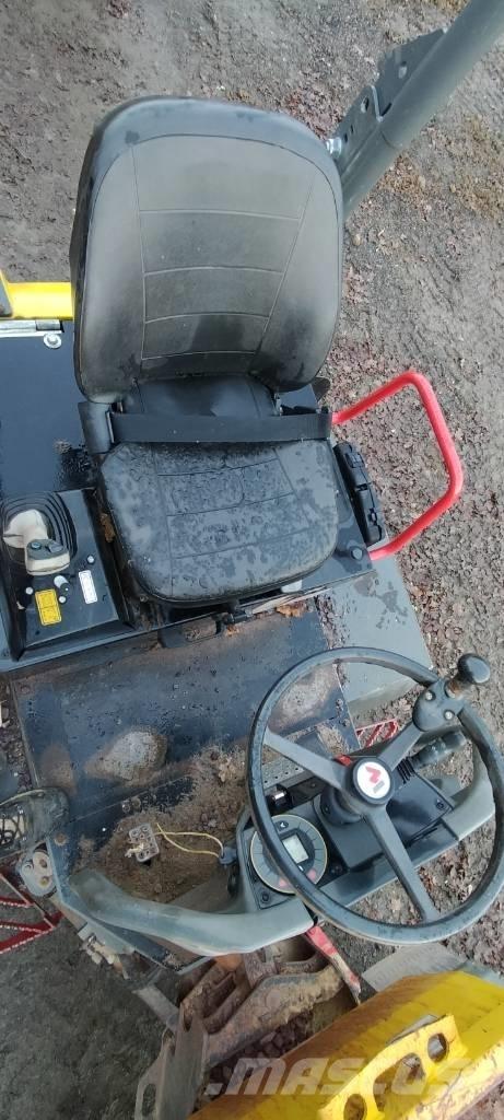Wacker Neuson DW 30 Зчленовані самоскиди