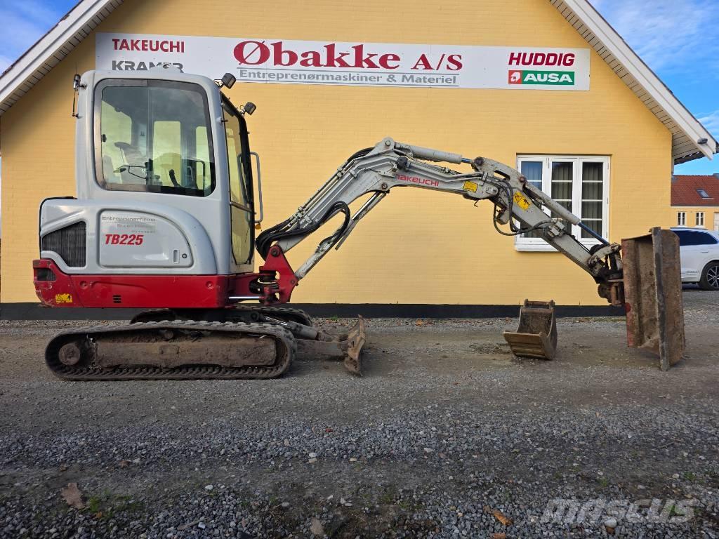 Takeuchi TB 225 Міні-екскаватори < 7т