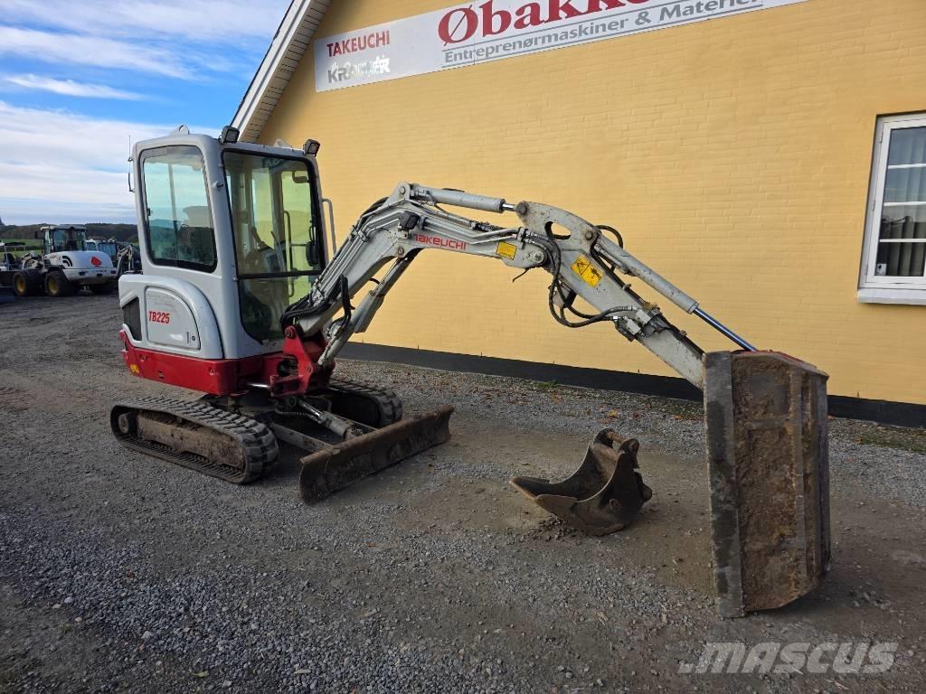 Takeuchi TB 225 Міні-екскаватори < 7т