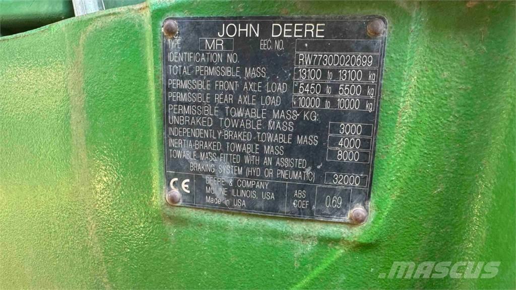 John Deere 7730 Трактори