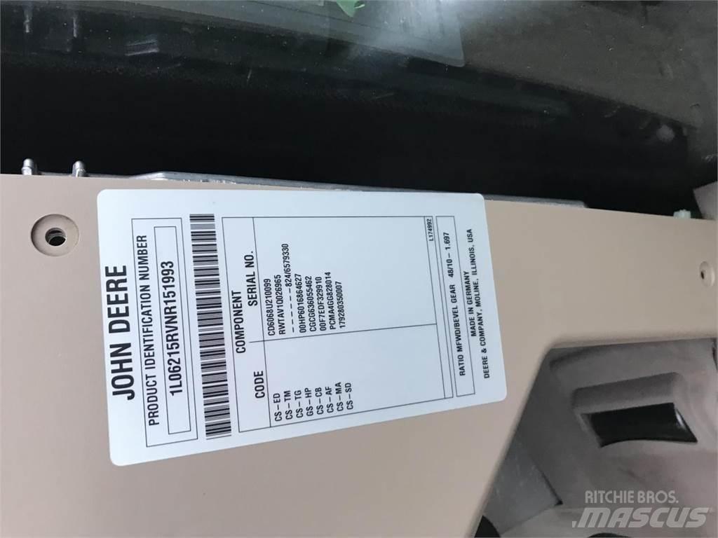 John Deere 6R 215 Трактори