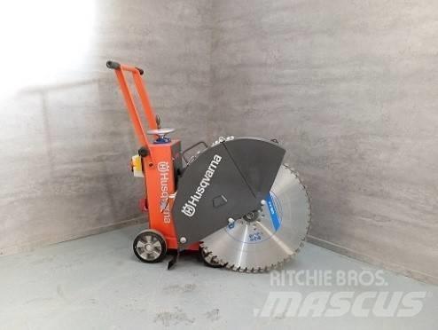 Husqvarna FS 600E Бензорізи