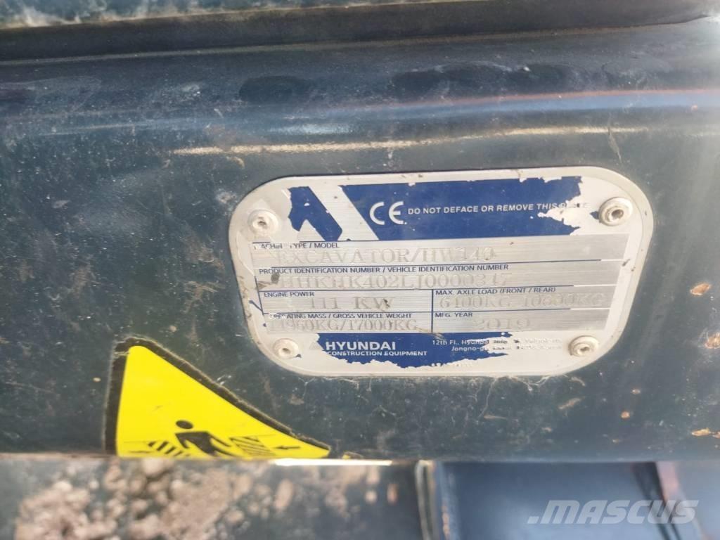 Hyundai HW 140 A Колісні екскаватори